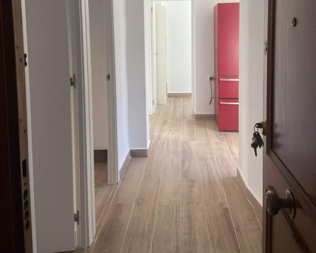 PAM. 35 Room-1 image 5