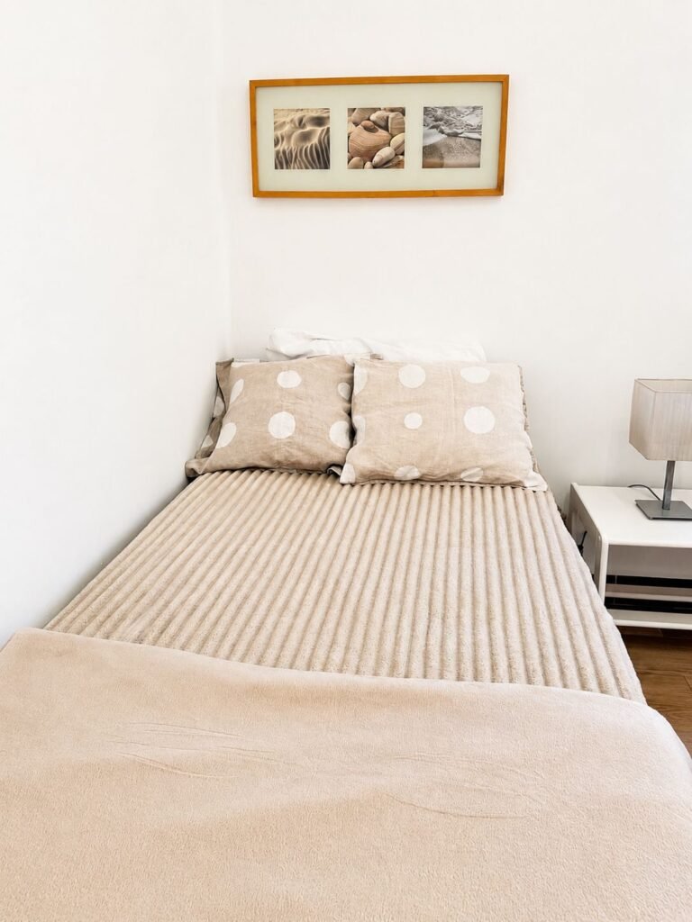 PAM. 35 Room-1