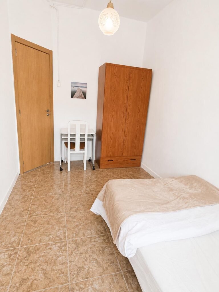 BJG 20. Room-1 image 3