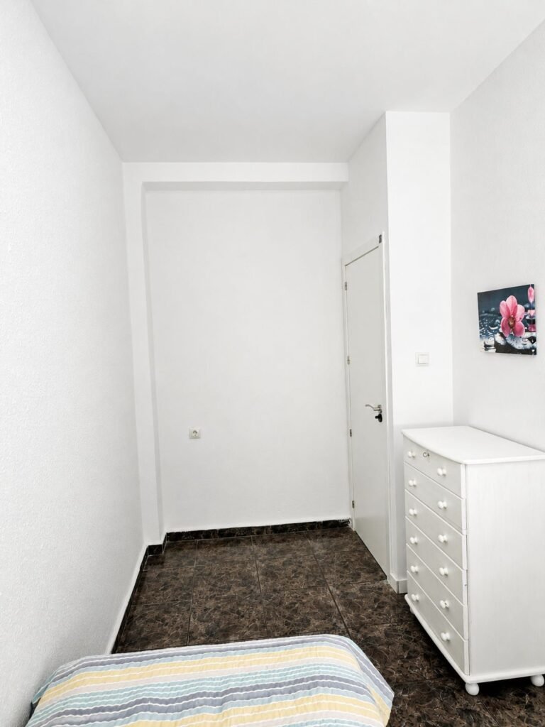 PAM29. Room-4 image 3