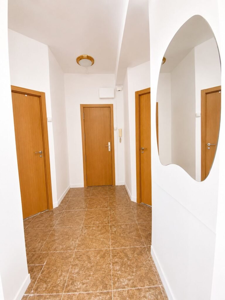 BJG 20. Room-2. gallery image 10